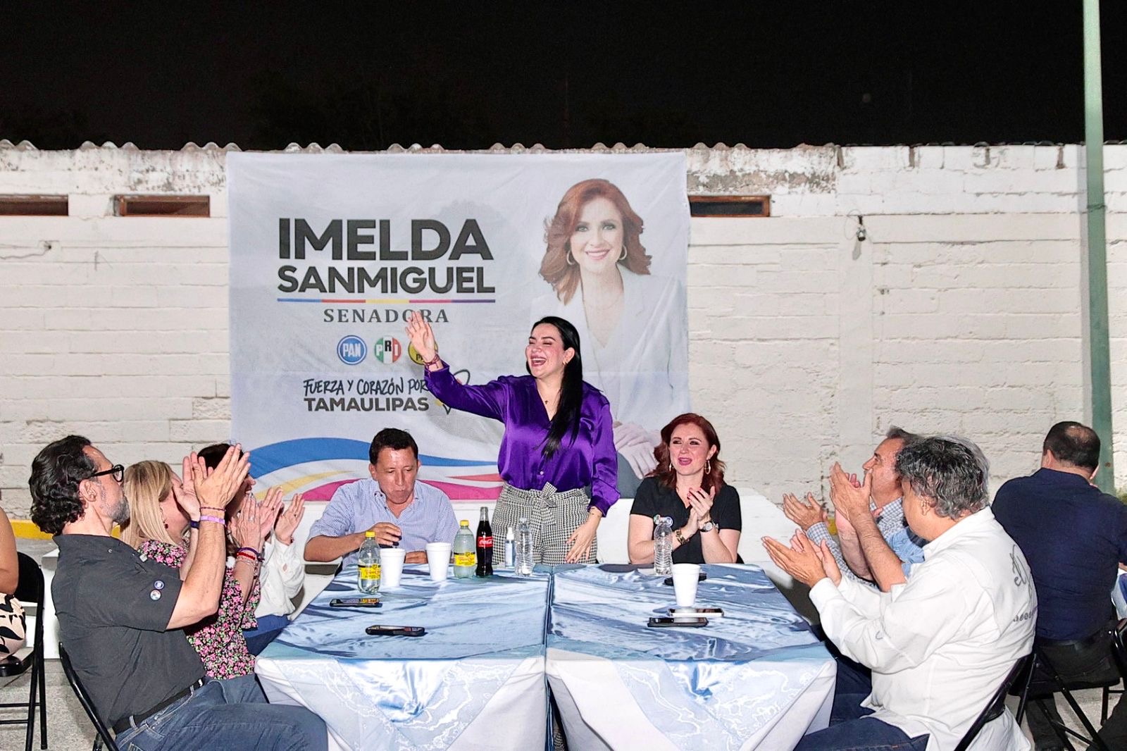 Médicos y Yahleel Abdala unen voluntades para elevar la salud a su máximo nivel