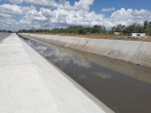 Malas obras del Gobierno Municipal agravan problemas de inundación y riesgo de dengue
