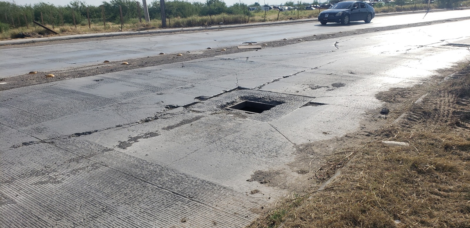 Crisis de infraestructura en Nuevo Laredo: Alcantarillas abiertas ponen en peligro a ciudadanos