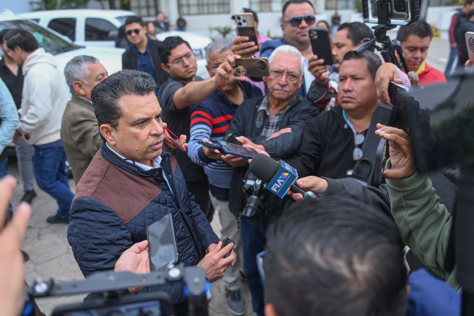 Vamos a trabajar de la mano con el gobernador para mejorar vialidades de Victoria: Gattás