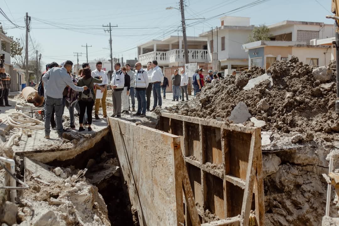 Matamoros se Transforma; supervisa Beto Granados reparación de drenajes sanitarios