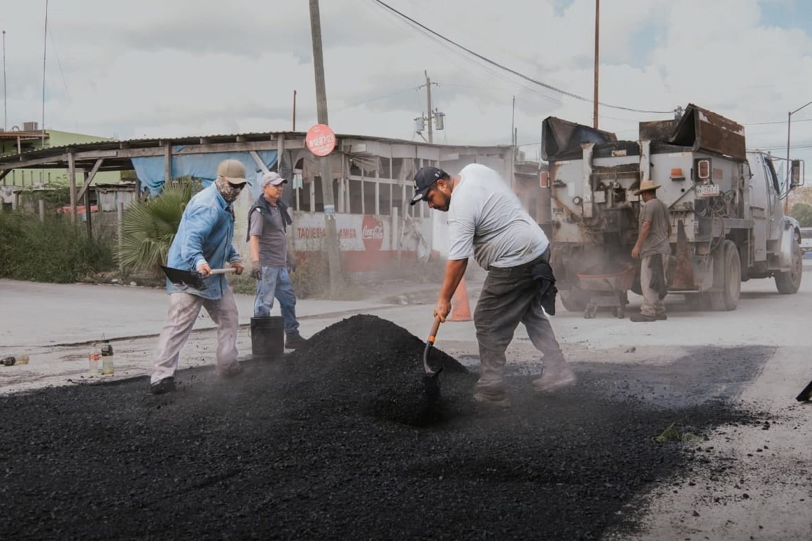 Impulsan mejoras viales en colonias y avenidas principales de Matamoros