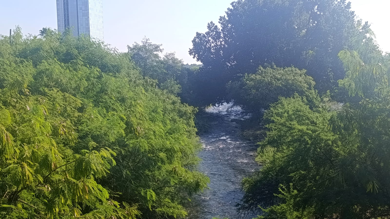 Cauce del Río San Marcos sigue recibiendo agua de la Sierra Madre