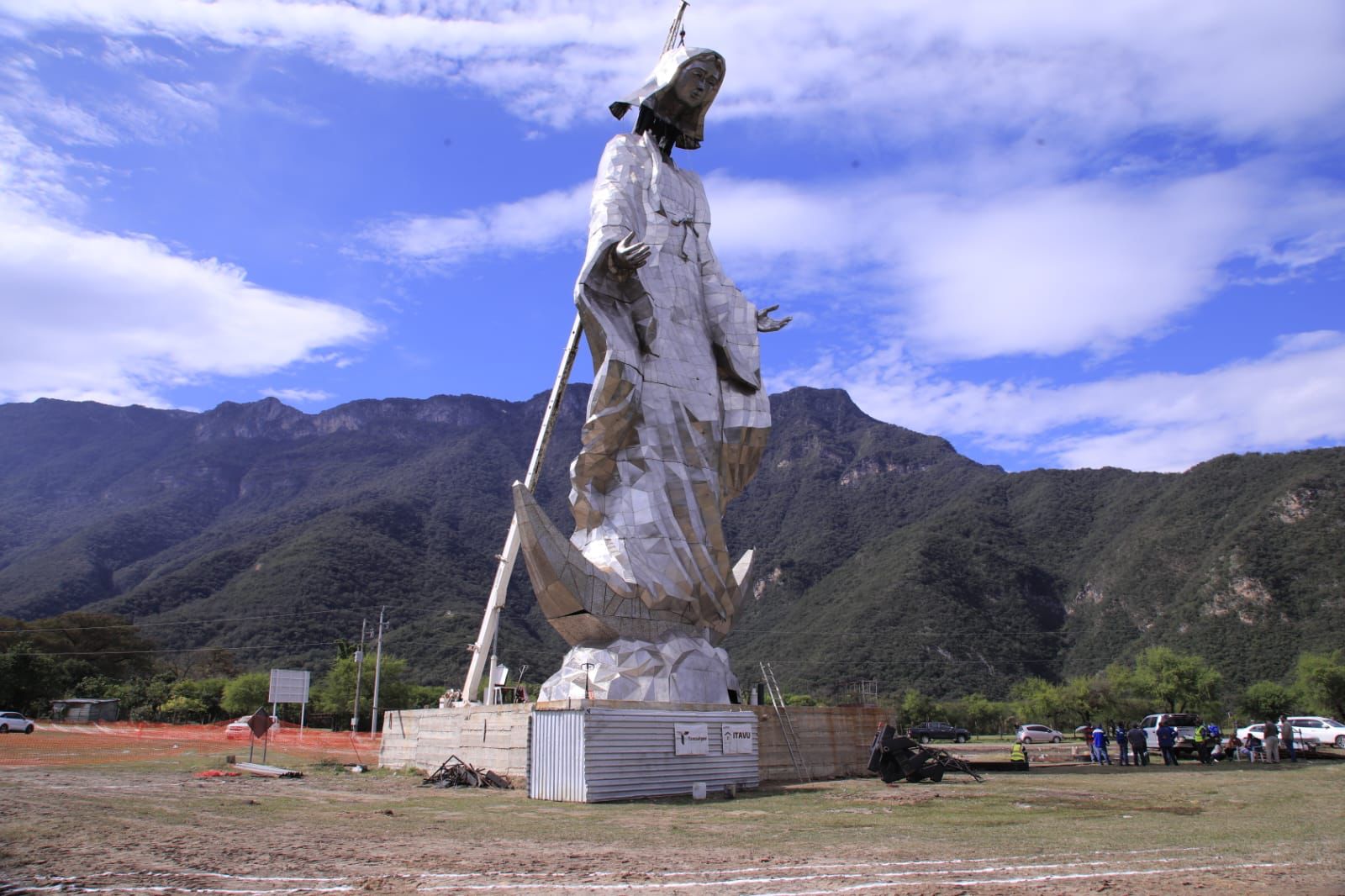 El 12 de diciembre inaugurarán escultura de la Virgen de la Misericordia